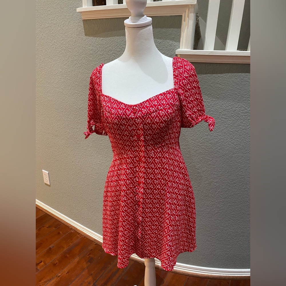 Aritzia Sunday Best mini dress size 4